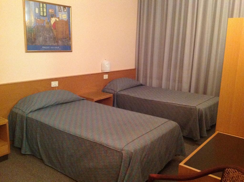 Hotel Villa Reale Argenta Room photo